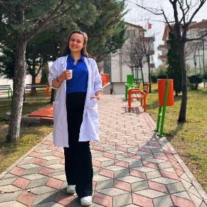 Etutkurs uzmanı Sevgi