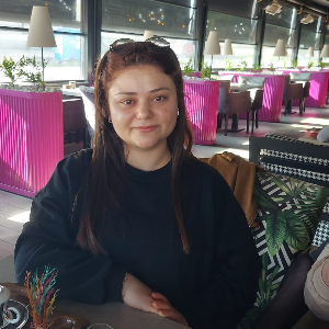 Etutkurs uzmanı Ümmü nisa