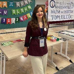 Etutkurs uzmanı Pelin