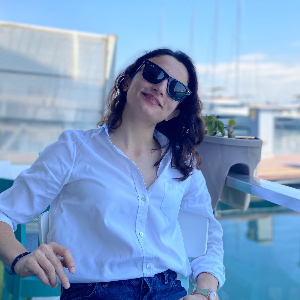 Etutkurs uzmanı Esra elieyi