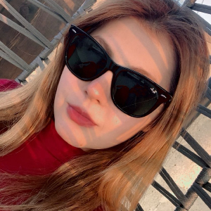 Etutkurs uzmanı Selinay